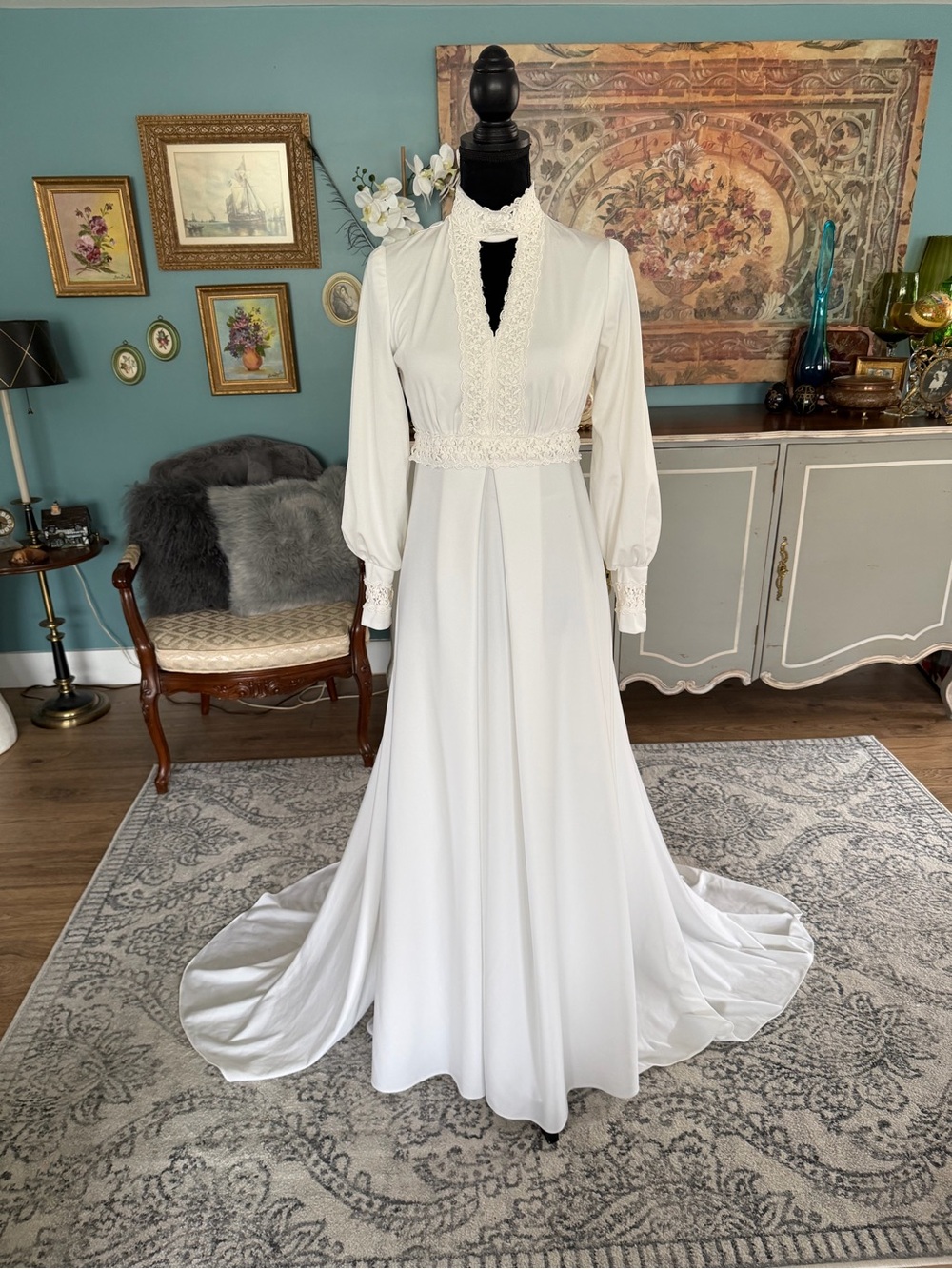 Vintage 1970’s Empire Waist White Long-Sleeve Maxi Dress with Lace Trim - Picture 2 of 5